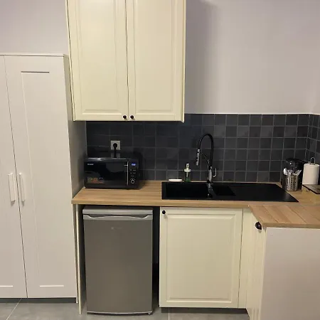 Connect Aparthotel 3*